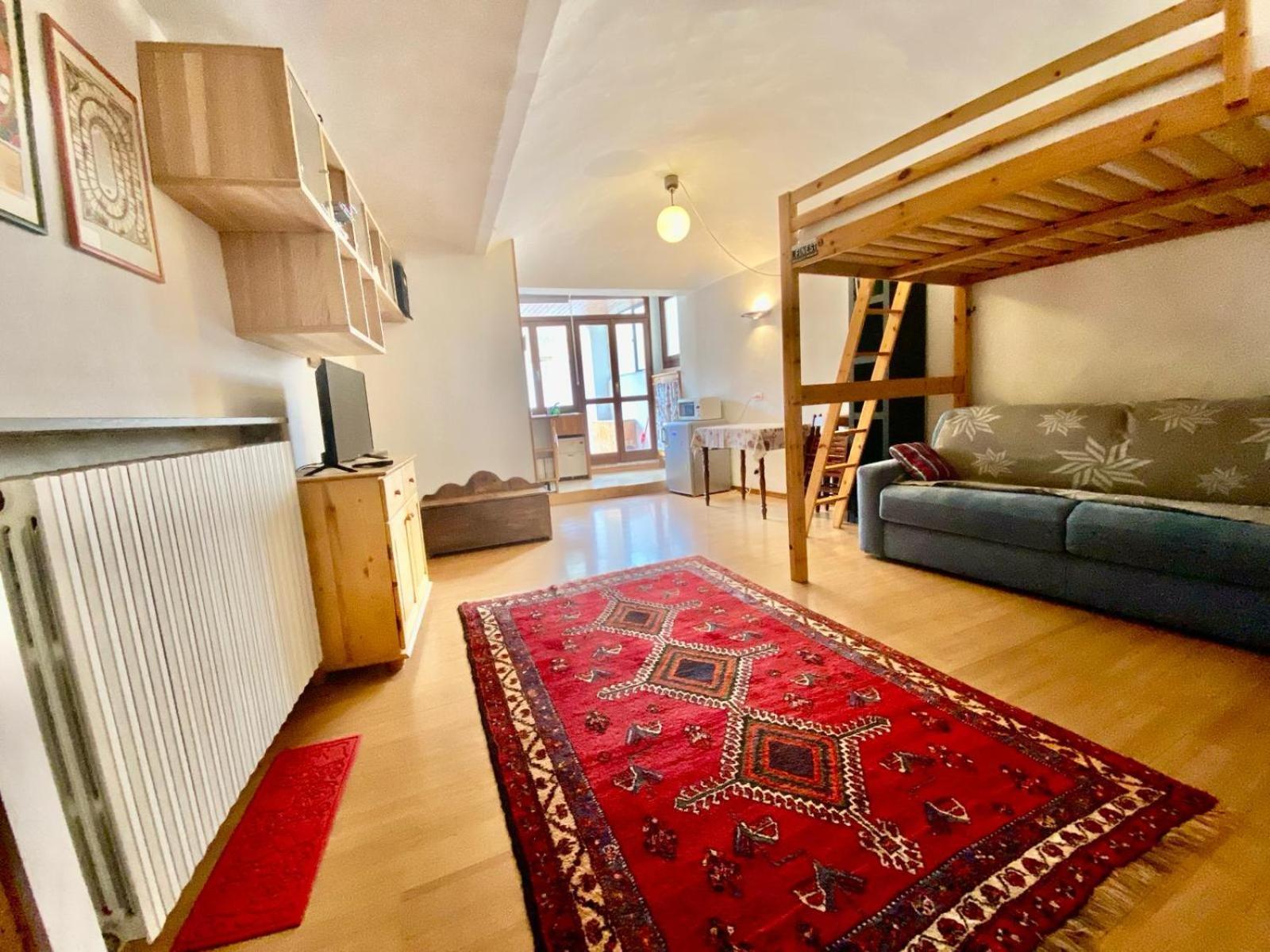 Apartamento Monolocale Accogliente Bardonecchia Exterior foto